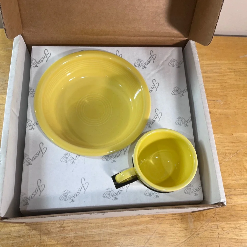 Fiesta Sunflower 5 Pc Place Setting Yellow 830 320 Homer Laughlin Vtg Style NEW